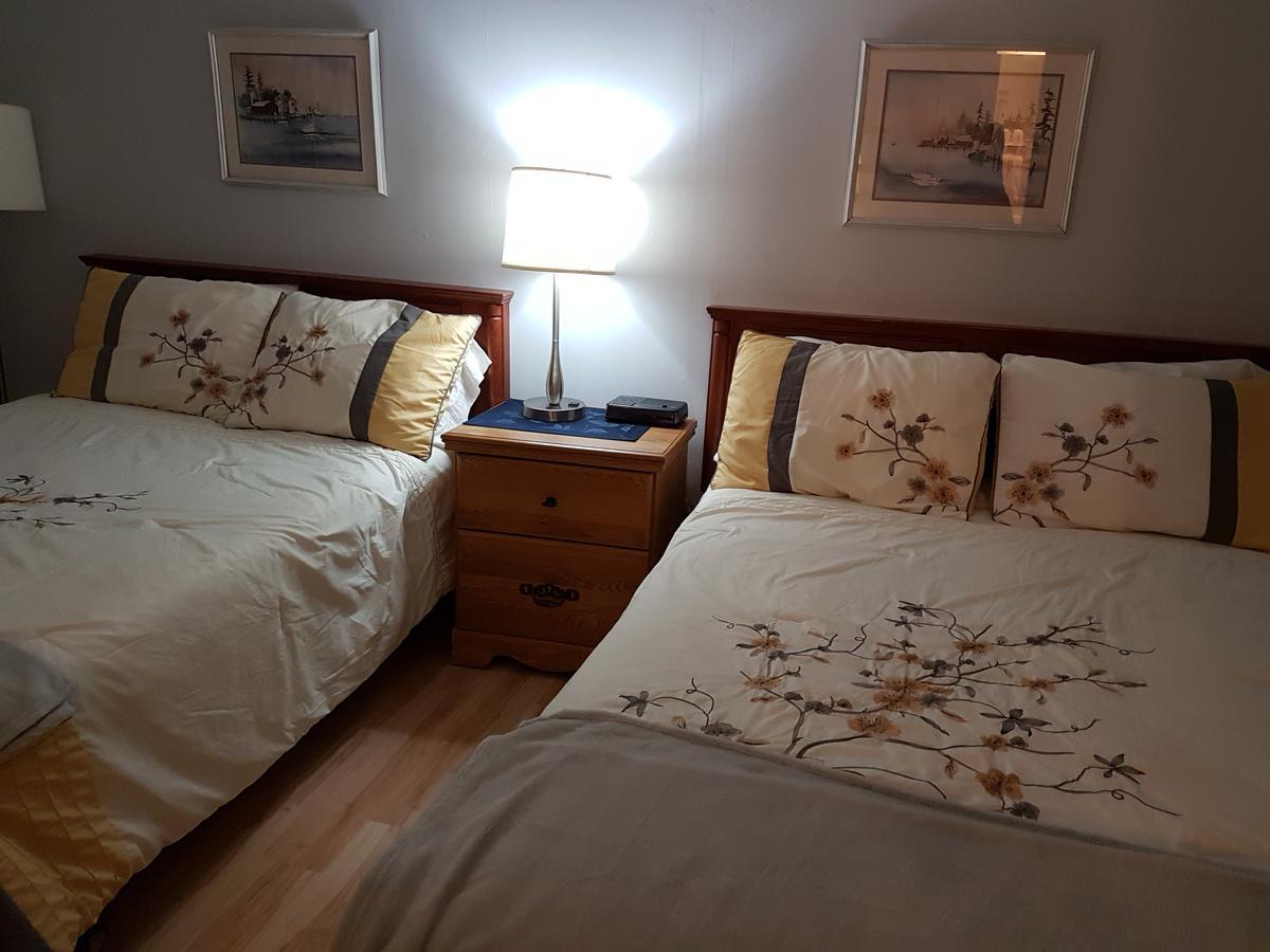 Pinecone Motel Sussex Zewnętrze zdjęcie